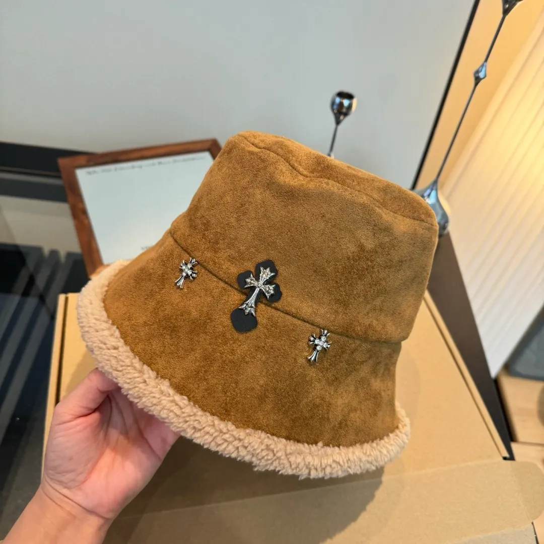💰100¥ Croxin new wool bucket hat, foldable